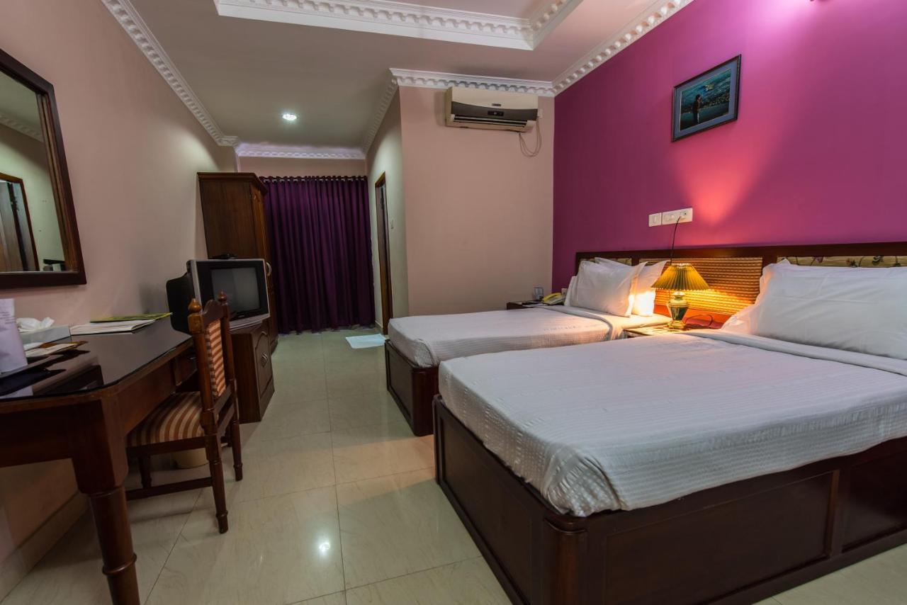 Kallada Hotels And Resorts Thrissur Exterior photo